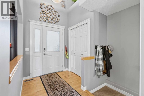 Dining room - 31 Evansmeade Crescent Nw, Calgary, AB T3P1C1 Photo 3
