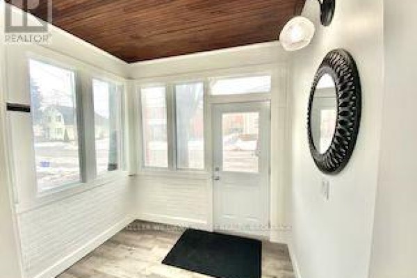 31 Everett Street, Belleville, ON K8P3K1 Photo 5