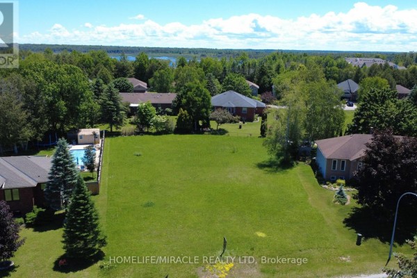 31 Fairway Crescent, Wasaga Beach, ON L9Z1B9 Photo 4