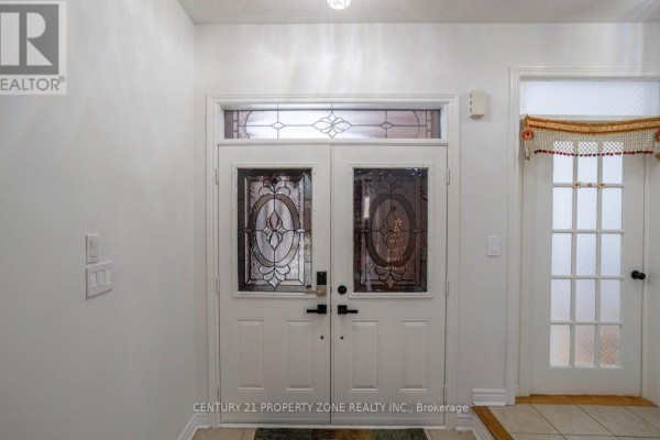 31 Game Creek Crescent, Brampton, ON, photo 2
