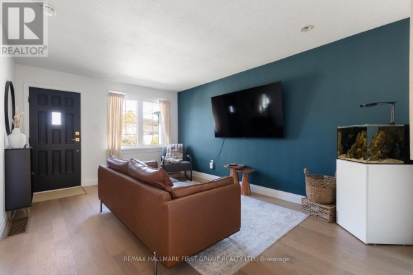 Primary Bedroom - 31 Harcourt Street, Port Hope, ON L1A1M3 Photo 4