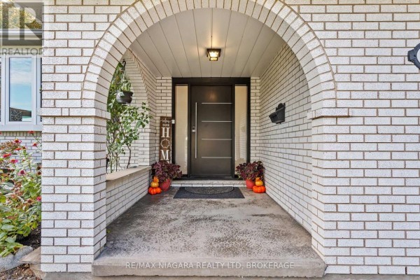 31 Jessica Drive, St  Catharines, ON L2M6V9 Photo 3