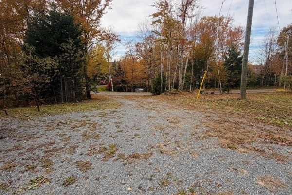 Bedroom - 31 Lakefield Drive, Mount Uniacke, NS B0N1Z0 Photo 3