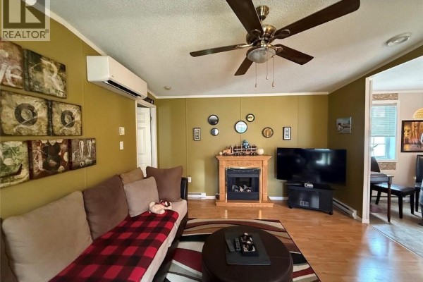 Living room - 31 Lombardie Street, Saint Jacques, NB E7B2X8 Photo 5
