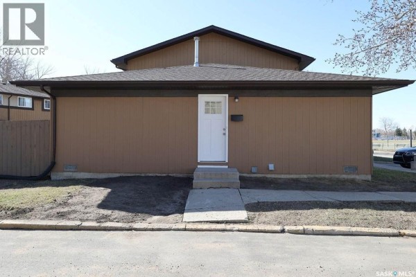 31 Mackenzie Way, Regina, SK, photo 3