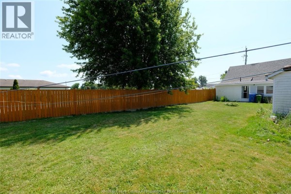 4pc Bathroom - 31 Maidstone Avenue East, Essex, ON N8M2J3 Photo 3