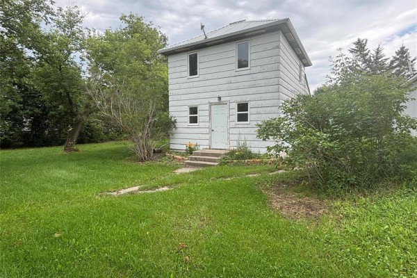 Kitchen - 31 Main Street, Nesbitt, MB R0K1P0 Photo 2