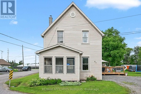 Laundry room - 31 Minto Avenue, Montague, ON K7A2X8 Photo 2
