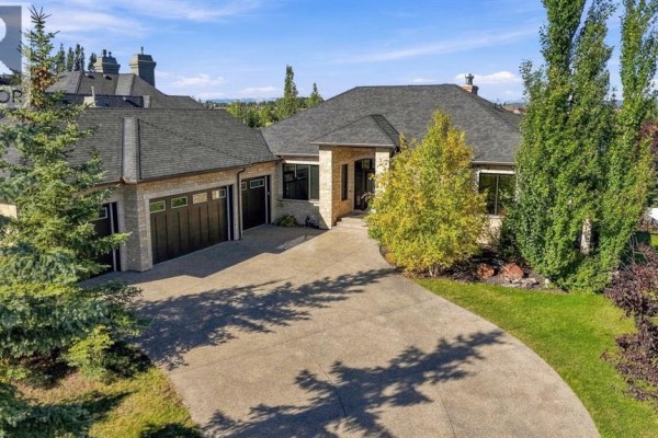 5pc Bathroom - 31 Montenaro Bay, Cochrane Lake, AB T4C0A5 Photo 2