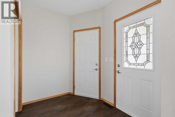 Bedroom - 31 Palmer Close, Sylvan Lake, AB T4S1K3 Photo 4