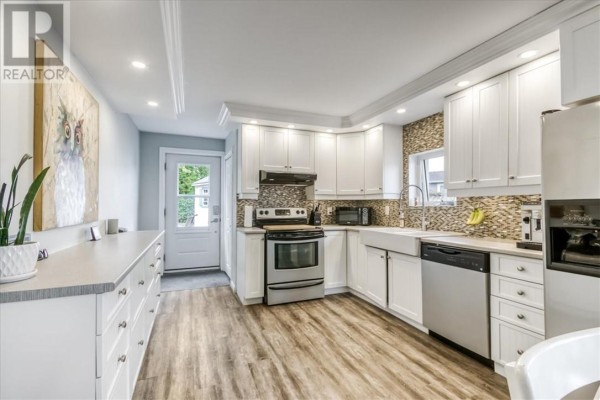 31 Principale Street W, Verner, ON P0H2M0 Photo 3