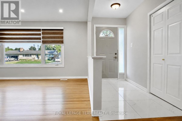 31 Pritchard Drive, Ottawa, ON, photo 2