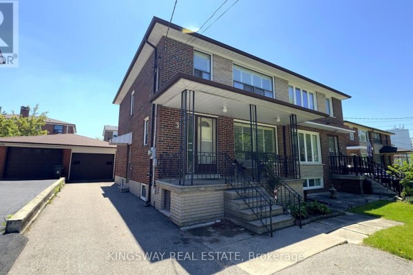 Bedroom 3 - 31 Quinan Drive, Toronto, ON M6L1E8 Photo 2