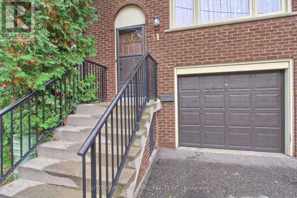 Dining room - 31 Silver Shadow Path, Toronto, ON M9C4Y2 Photo 2