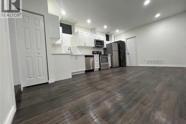 Primary Bedroom - 31 Sofitel Drive, Kitchener, ON N2R0J3 Photo 4