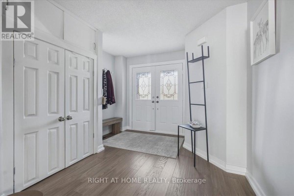 31 Sunbird Boulevard, Georgina, ON L4P3R9 Photo 4