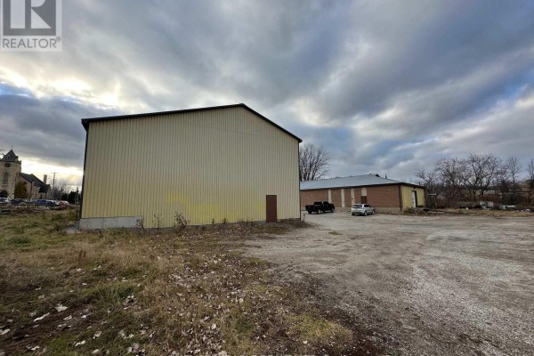 31 Thames Street S, Ingersoll, ON, photo 2
