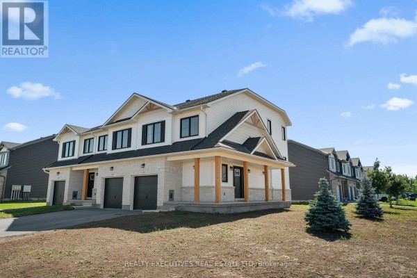 31 Whitcomb Crescent, Smiths Falls, ON, photo 2