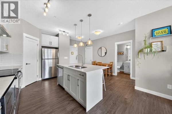 Kitchen - 310, 10 Walgrove Walk Se, Calgary, AB T2X4E3 Photo 5