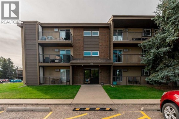 310, 405 Columbia Boulevard W, Lethbridge, AB, photo 3