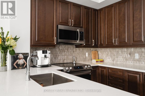 Den - 310 - 1 Hume Street S, Collingwood, ON L9Y0X3 Photo 4