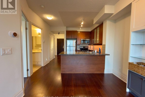 310 - 131 Upper Duke Crescent, Markham, ON L6G0C9 Photo 3