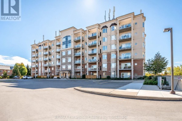 310 - 1379 Costigan Road, Milton