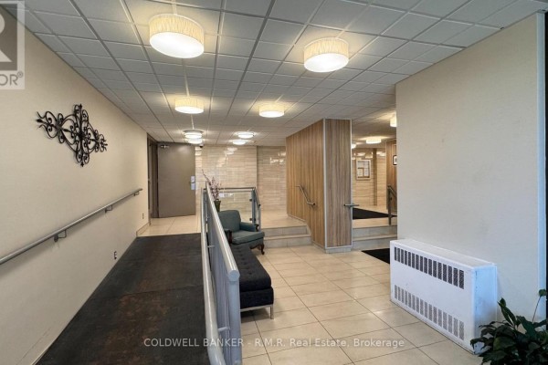 310 - 215 Glenridge Avenue E, St  Catharines, ON, photo 3