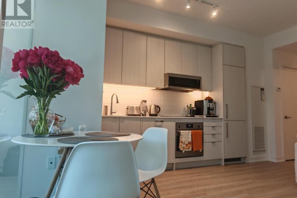 Dining room - 310 - 250 Lawrence Avenue W, Toronto, ON M5M1B2 Photo 2