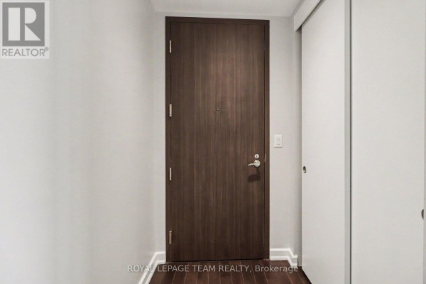 Living room - 310 - 300 Lisgar Street E, Ottawa, ON K2P0E2 Photo 3