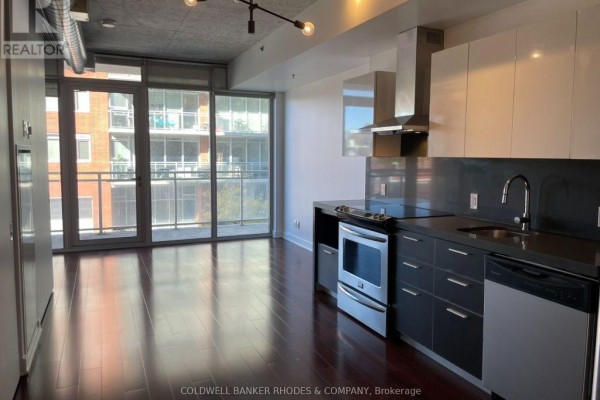 Den - 310 - 360 Mcleod Street, Ottawa, ON K2P1A9 Photo 2