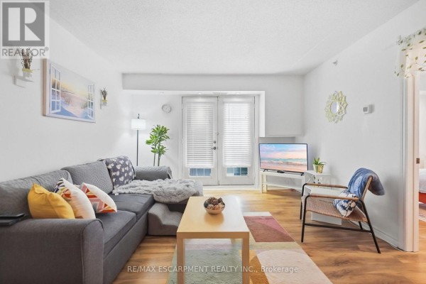 310 - 4025 Kilmer Drive, Burlington, ON L7M4M5 Photo 5