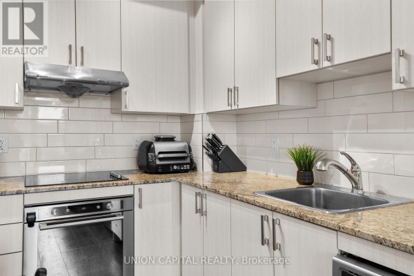 Den - 310 - 50 Ann O'reilly Road, Toronto, ON M2J0C9 Photo 5