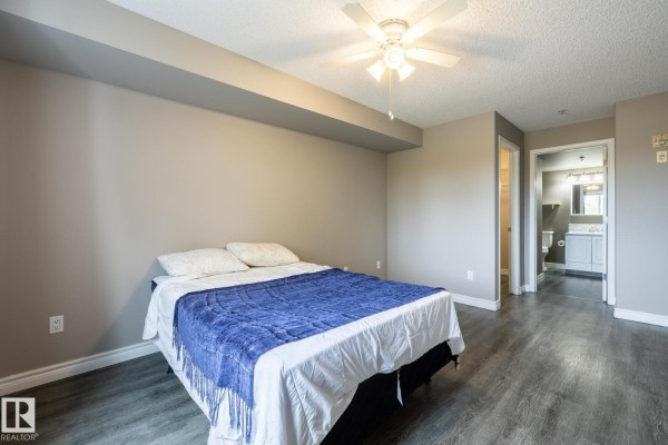 Primary Bedroom - #310 13635 34 St Nw, Edmonton, AB T5A0C4 Photo 4