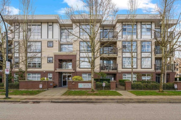 310 15168 19 Avenue, Surrey, BC V4A0A5 Photo 3
