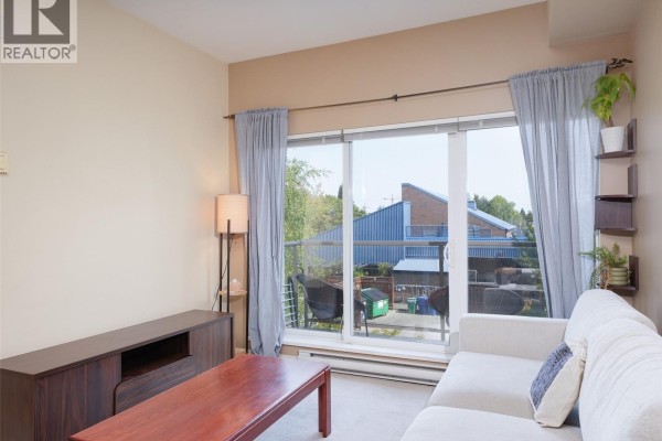Entrance - 310 1550 Church Ave, Saanich, BC V8P2H1 Photo 2