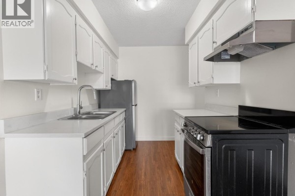 310 170 W 4th Street, North Vancouver, BC V7M1H5 Photo 2