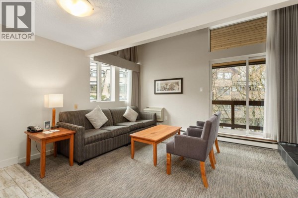 310 4420 Sundial Place, Whistler, BC V8E1G6 Photo 2
