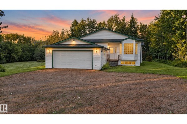 Dining room - #310 50247 Rge Rd 232, Rural Leduc County, AB T4X0K9 Photo 2