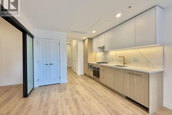 310 600 Rochester Avenue, Coquitlam, BC V3K0K1 Photo 5