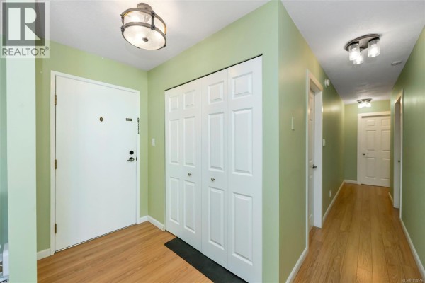 Bathroom - 310 853 Selkirk Ave, Esquimalt, BC V9A2T7 Photo 4
