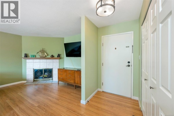 Laundry room - 310 853 Selkirk Ave, Esquimalt, BC V9A2T7 Photo 5