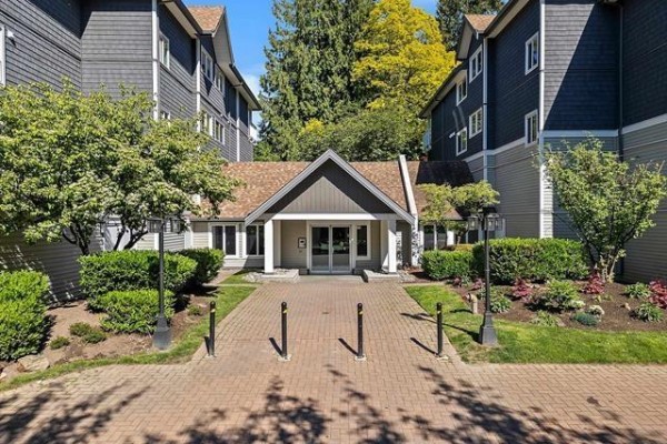 310 9626 148 Street, Surrey