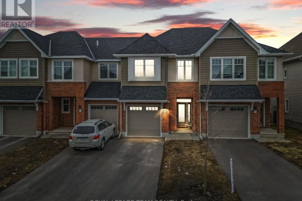 310 Kanashtage Terrace, Ottawa, ON, photo 2