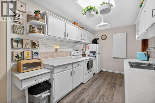 Bedroom - 310 Yorkton Avenue Unit# 59, Penticton, BC V2A6Z8 Photo 5