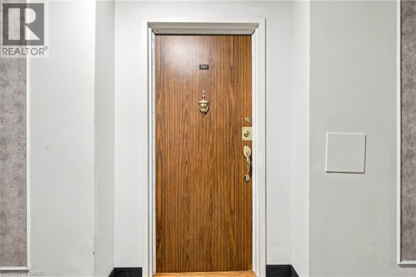 Bedroom - 3100 Kirwin Avenue Unit# Ph04, Mississauga, ON L5A3S6 Photo 4