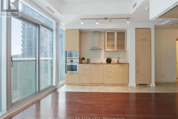 3101 - 12 York Street, Toronto, ON M5J0A9 Photo 2