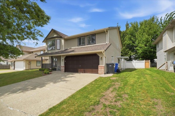 31015 Upper Maclure Road, Abbotsford, BC V2T5J5 Photo 2