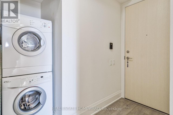 Bedroom 2 - 3102 - 30 Roehampton Avenue, Toronto, ON M4P1R2 Photo 5