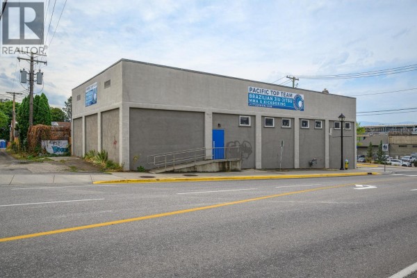 3105 28 Street, Vernon, BC V1T4Z7 Photo 5